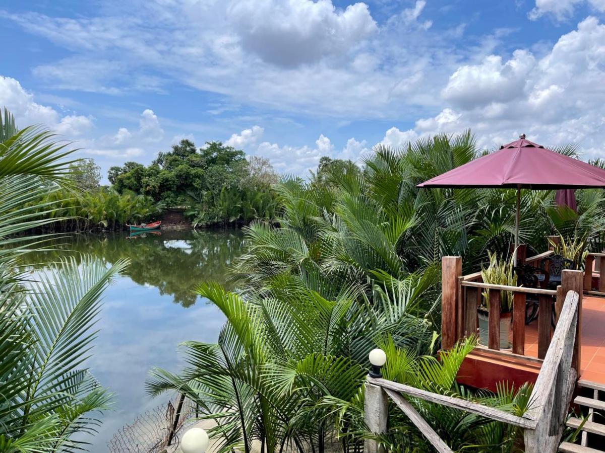 Lodge Moni Essara Kampot Exterior foto